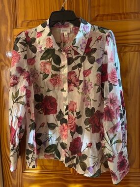 Bailey 44 White Floral Button-Down Blouse with Pink & Red Roses